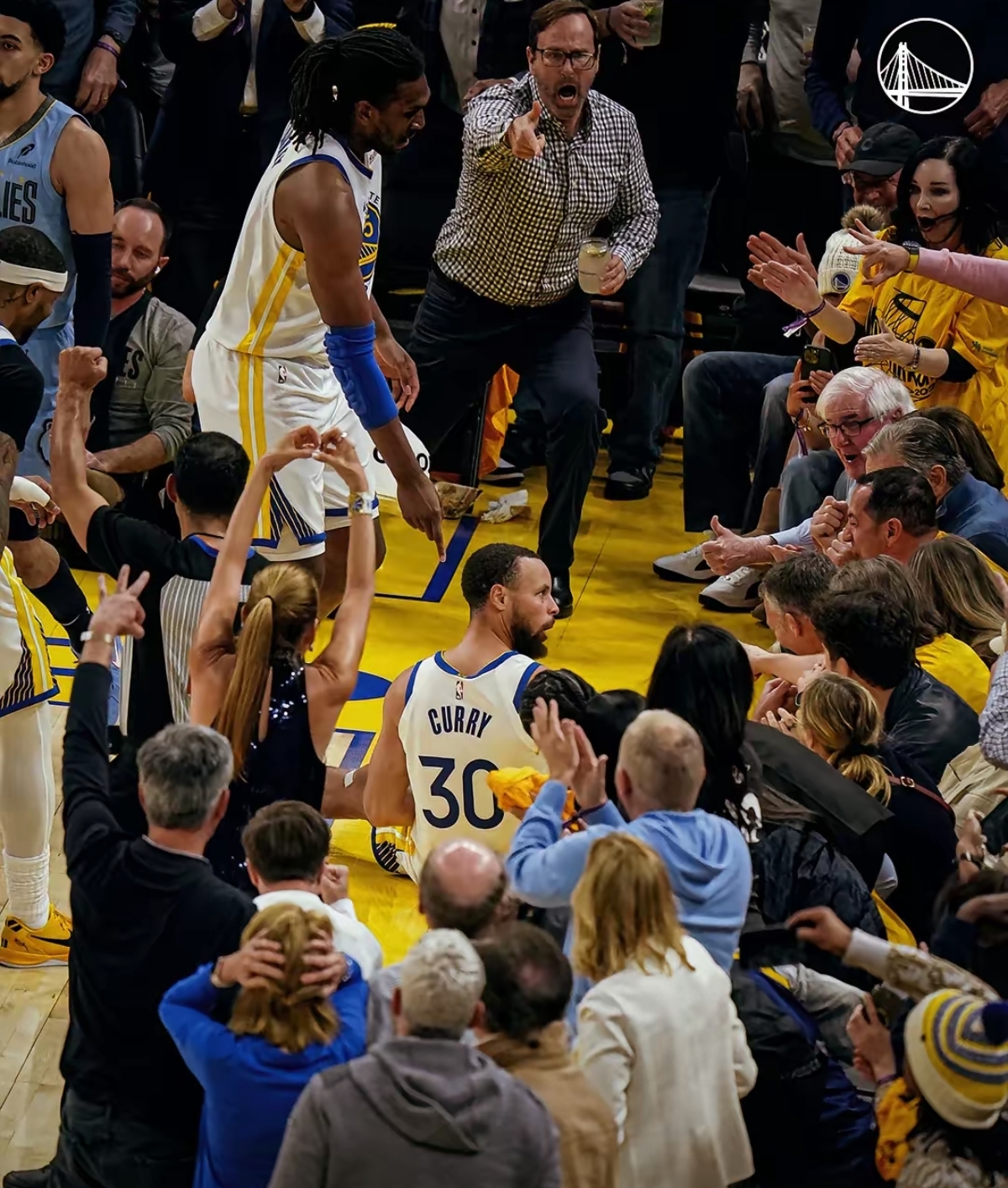 包含库里爆冷击败澳大利亚队,比分优势明显引爆全场!的词条 包含库里爆冷击败澳大利亚队,比分优势明显引爆全场!的词条