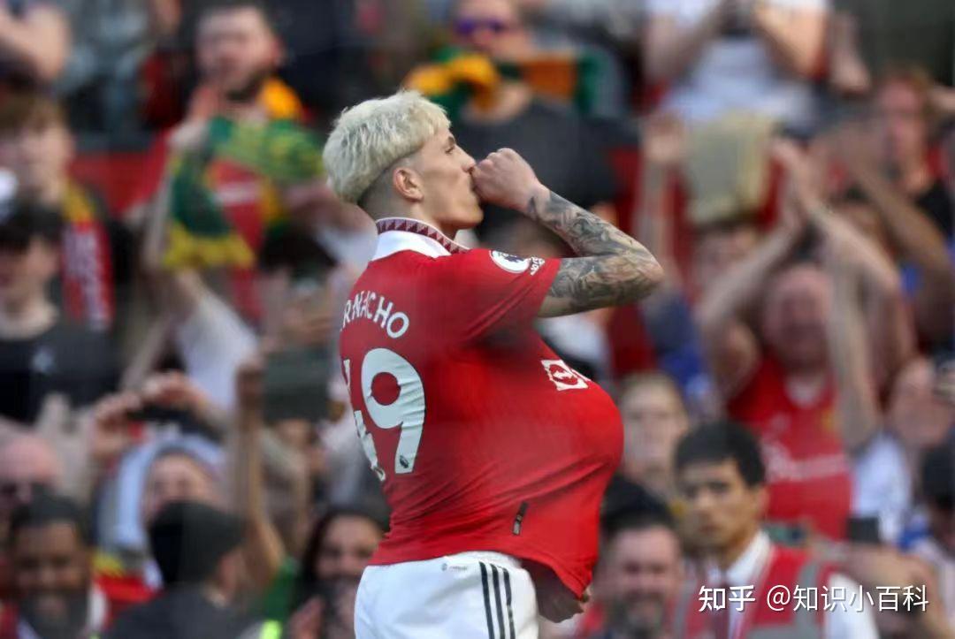 包含浓眉哥连续十二场比赛得分超过关键助攻，曼联挑战极限！的词条