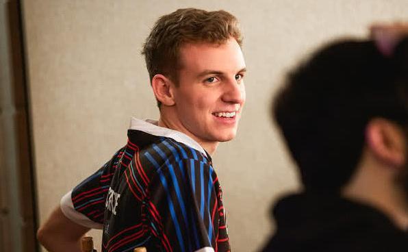 九游娱乐-关于TheShy在C9比赛中出色防守，比分优势明显引发热议！的信息